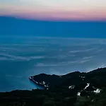 Meli Sea-view 別荘 *